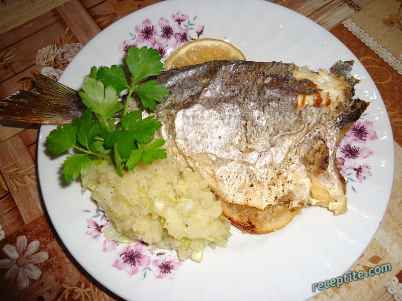 Снимки към Риба в морска сол