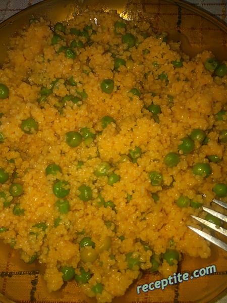Снимки към Марокански кус-кус с грах