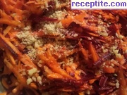 снимка 1 към рецепта Салата с моркови и цвекло