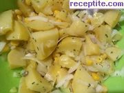Салата с картофи и царевица