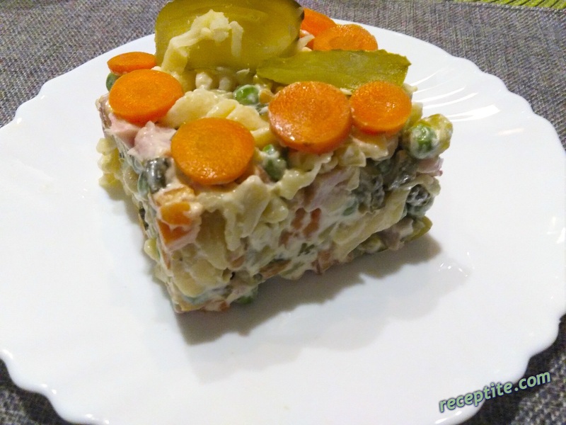 Снимки към Салата кус-кус с майонеза