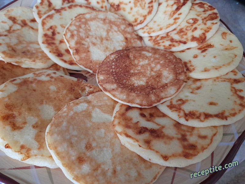 Снимки към Оризови закуски със сирене и кашкавал
