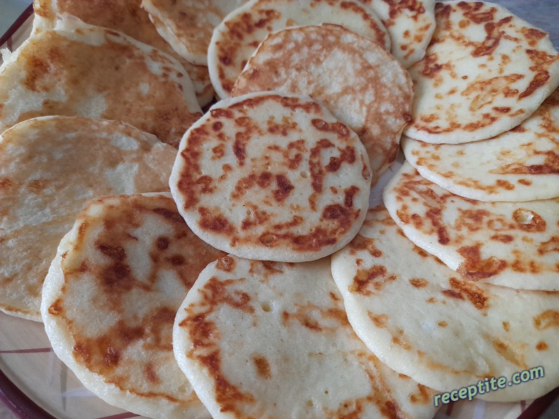 Снимки към Оризови закуски със сирене и кашкавал