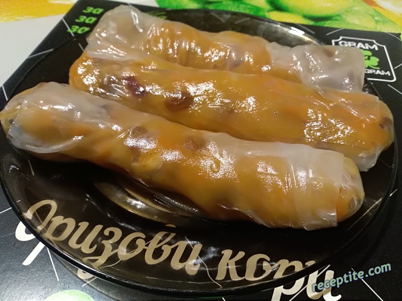 Снимки към Сладки рулца с оризови кори, ябълка и морков