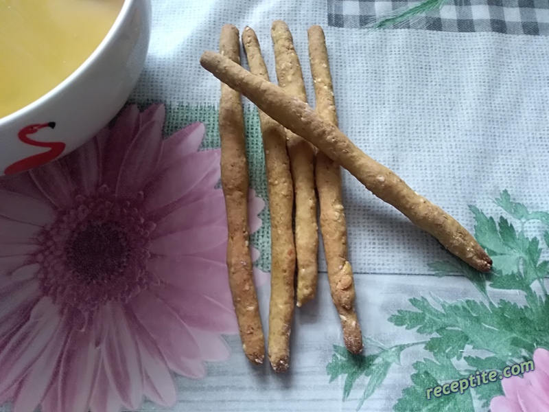 Снимки към Гризини с лимец, сусам и къри