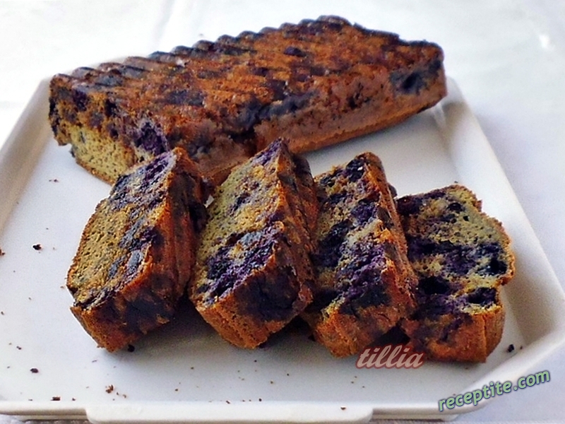Снимки към Сладкиш без захар, с боровинки и тахан