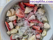 снимка 4 към рецепта Зимна плодова салата с дресинг