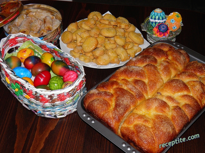 Снимки към Класически козунак