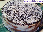 снимка 13 към рецепта Козуначена торта Пастичера