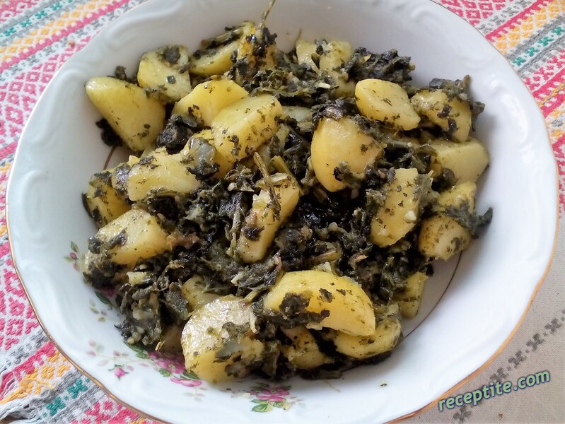 Снимки към Черно зеле с картофи