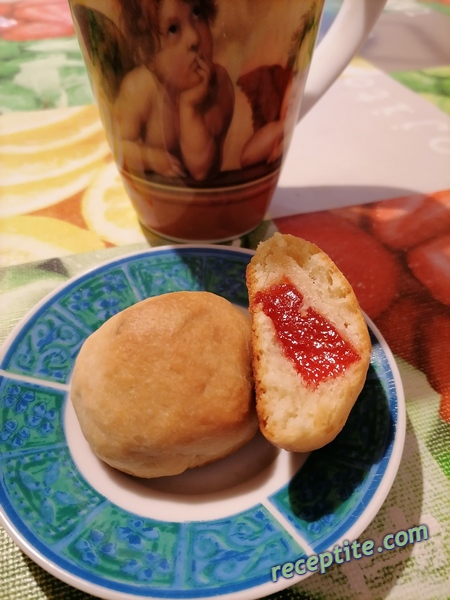 Снимки към Сладки локумени питки (със сода)