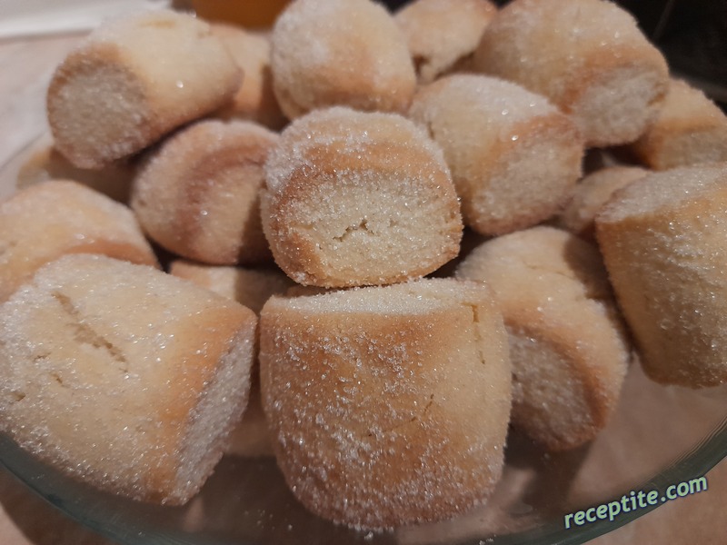 Снимки към Бисквити без масло и яйца