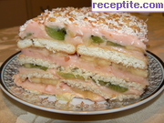 Бисквитена торта с банан и киви