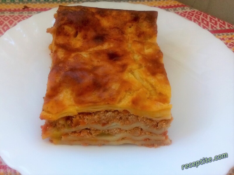 Снимки към Лазаня с кайма и извара