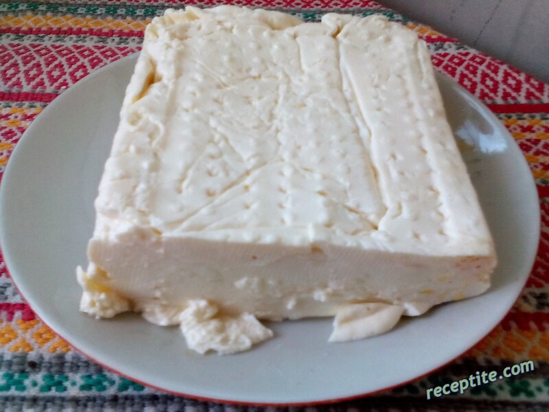 Снимки към Прясно сирене raviggiolo