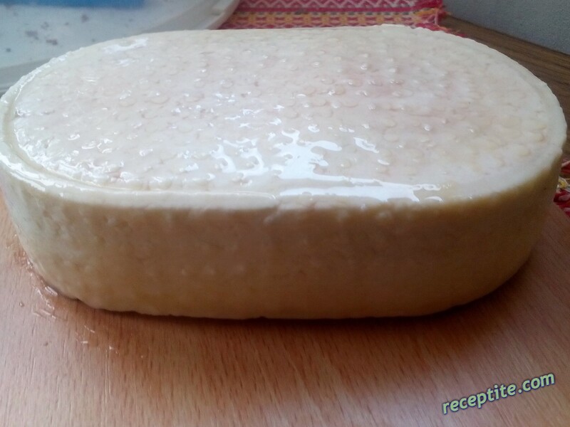 Снимки към Домашен кашкавал (без лимонтозу)