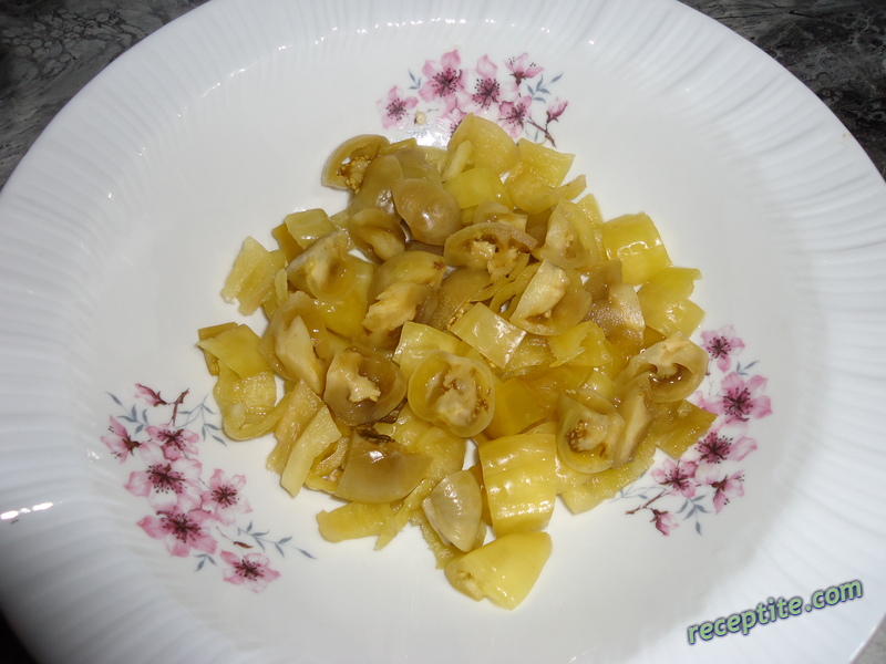 Снимки към Саламура за приготвяне на туршия