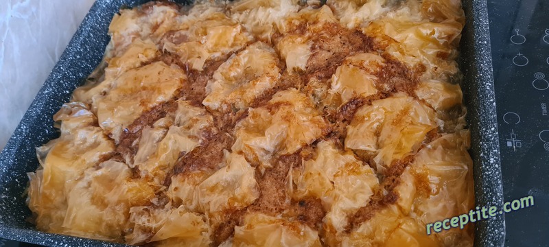 Снимки към Арабска баница