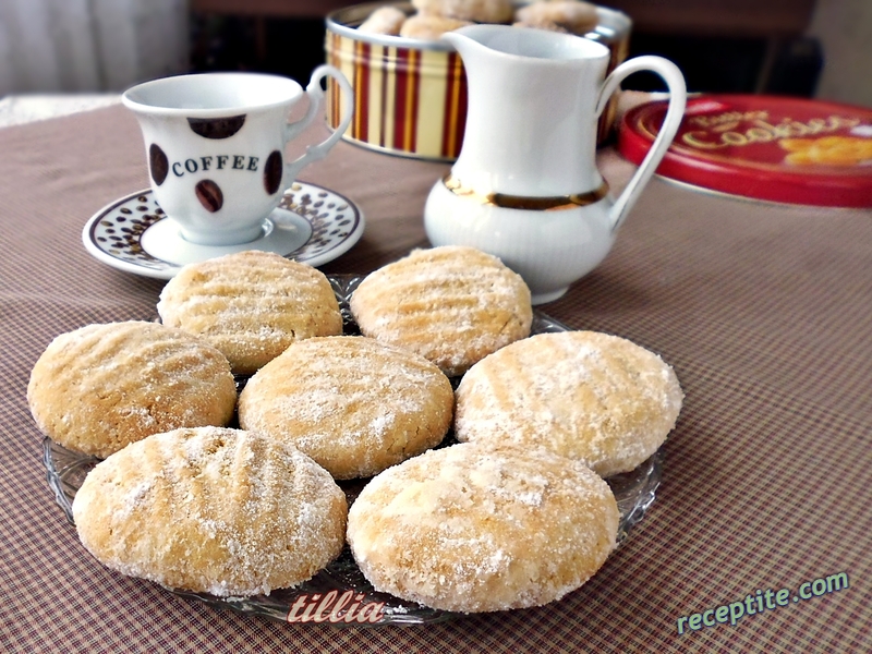 Снимки към Раирани курабийки Мима
