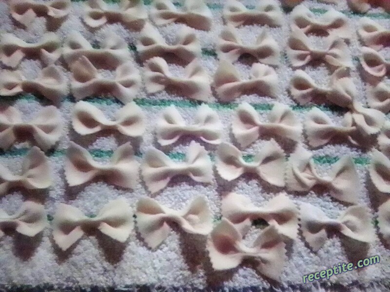 Снимки към Домашна паста панделки