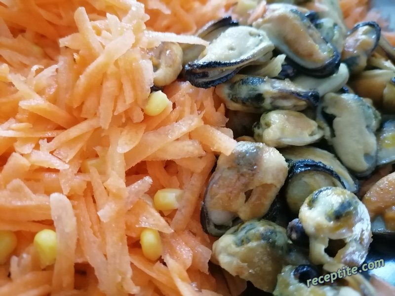 Снимки към Салата от моркови и царевица