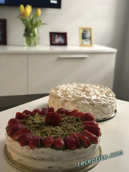 Снимки към Спаначена торта
