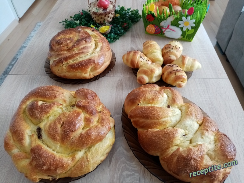 Снимки към Козунак-руло