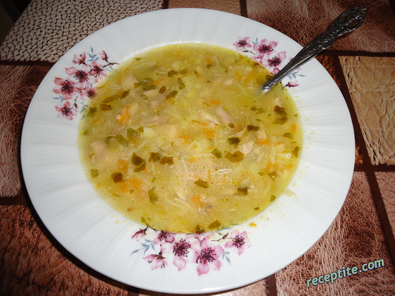 Снимки към Пилешка супа Пеполина