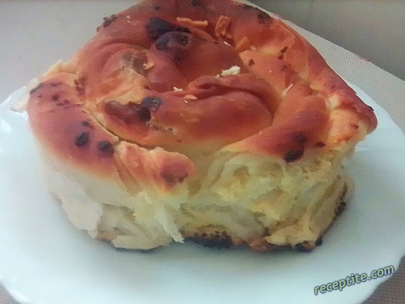 Снимки към Вити банички с колбас