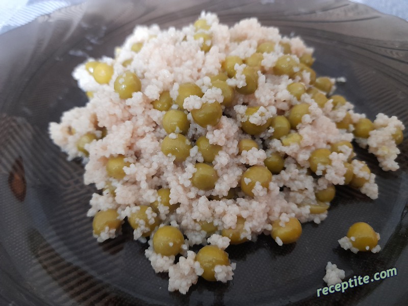 Снимки към Марокански кус-кус с грах