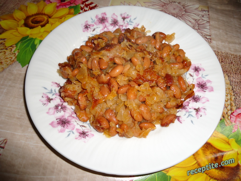 Снимки към Боб с кисело зеле