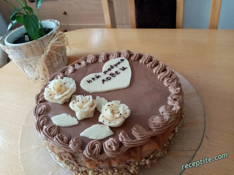 Снимки към Кралски десерт Торта Марс