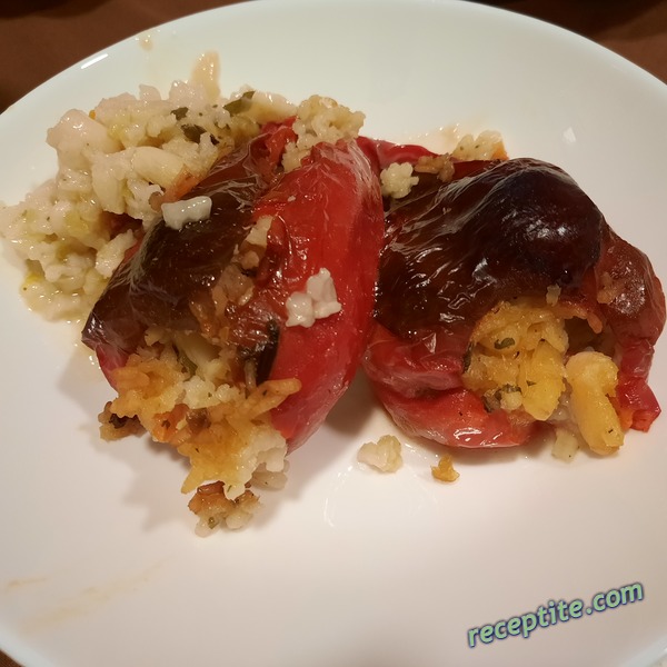 Снимки към Пълнени червени чушки с фасул