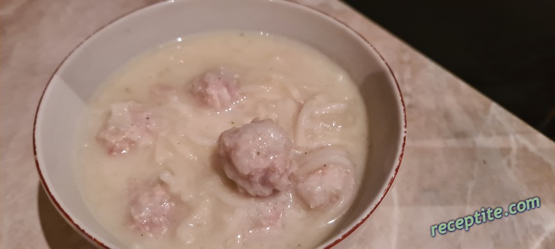Снимки към Супа топчета с фиде