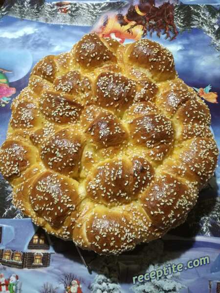 Снимки към Малка, пухкава питка