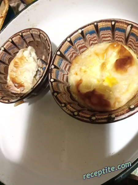 Снимки към Банички в гювече