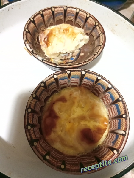 Снимки към Банички в гювече