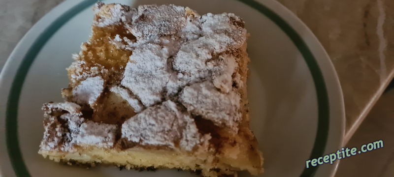Снимки към Хулигански ябълков сладкиш
