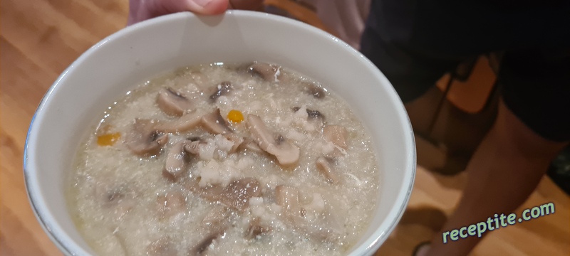 Снимки към Супа от гъби с ориз и лук