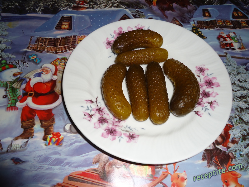 Снимки към Кисели краставички по Гръцки