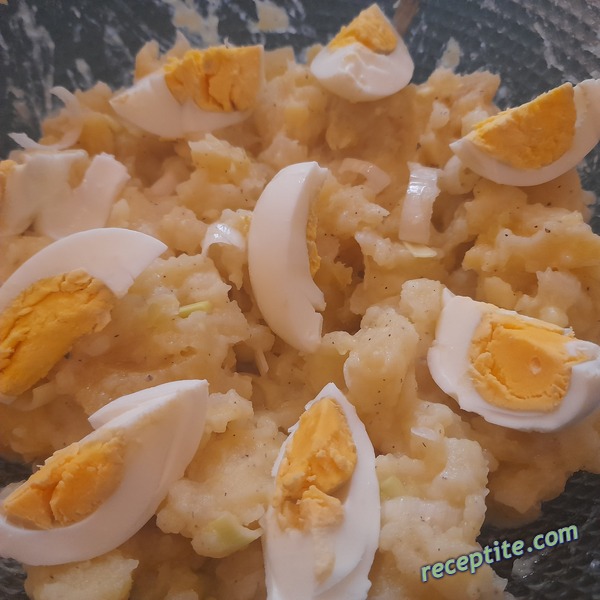 Снимки към Праз с картофи