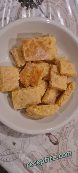 Снимки към Соленки с масло, кашкавал и сирене