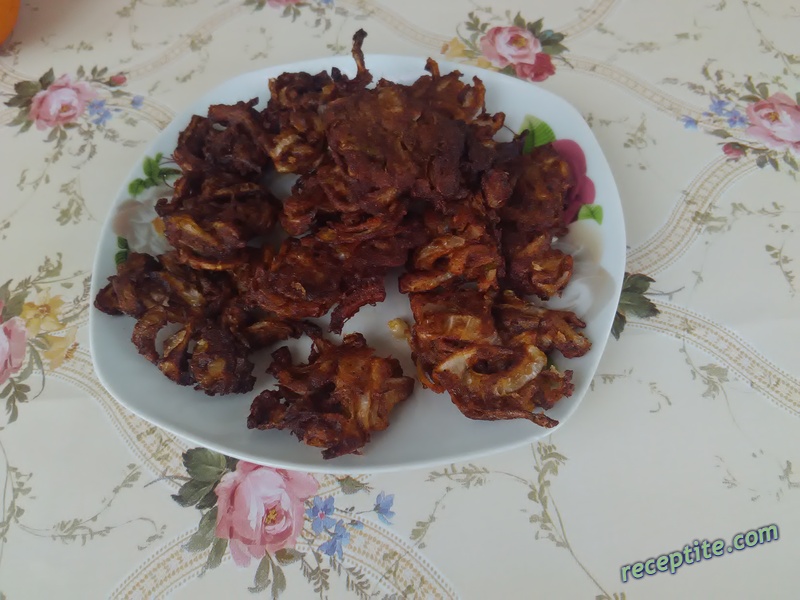 Снимки към Панирани лучени пръчици (лук Pakoda)
