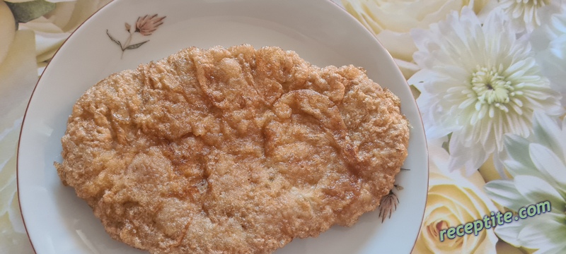 Снимки към Паниран свински шницел