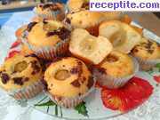снимка 1 към рецепта Мъфини с грозде и шоколад