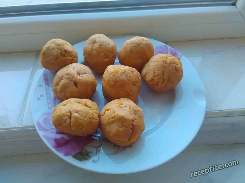 Снимки към Емпанадас с кайма