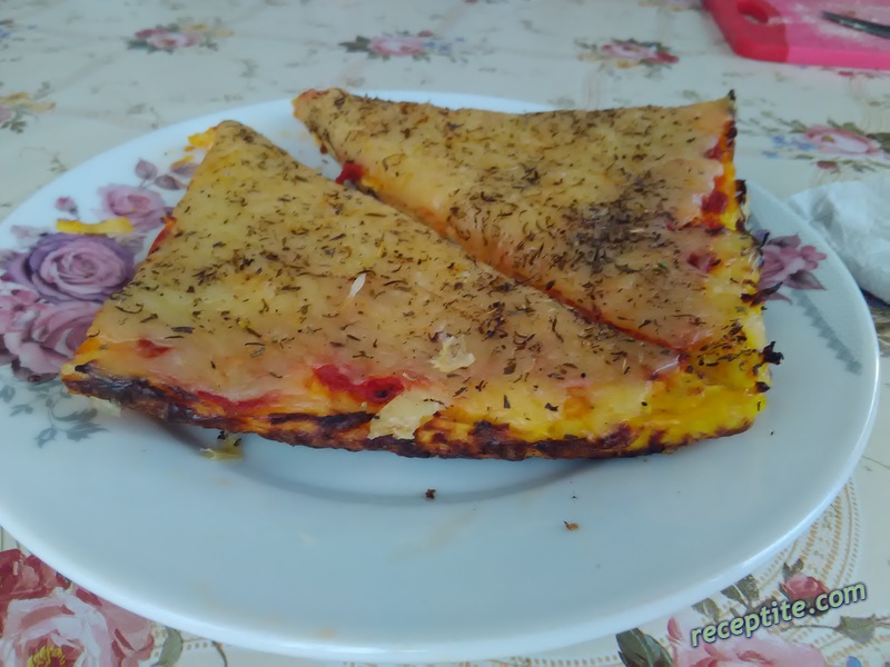 Снимки към Вегетарианска пица с картофен блат