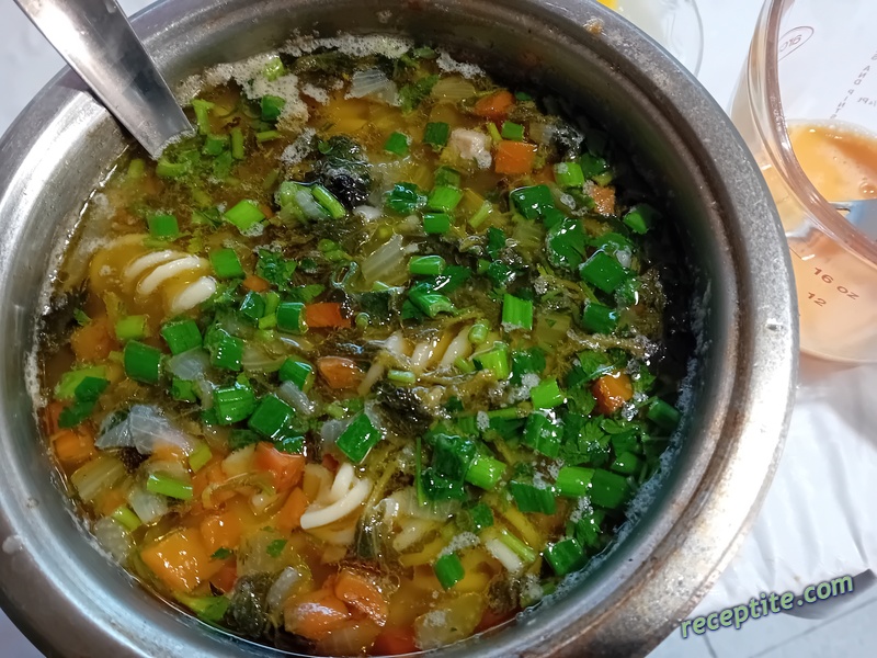 Снимки към Чорба от коприва с ориз