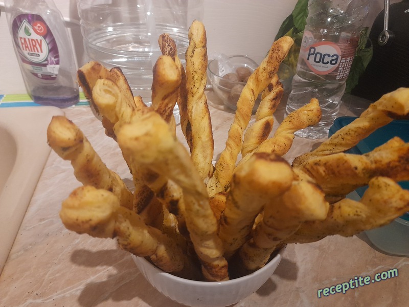Снимки към Кашкавалени пръчици