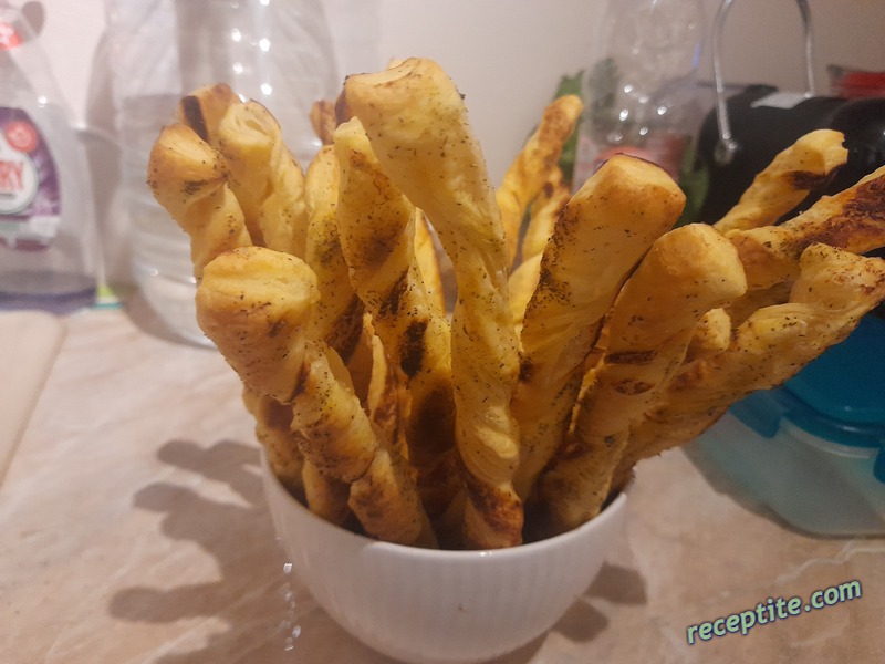 Снимки към Кашкавалени пръчици